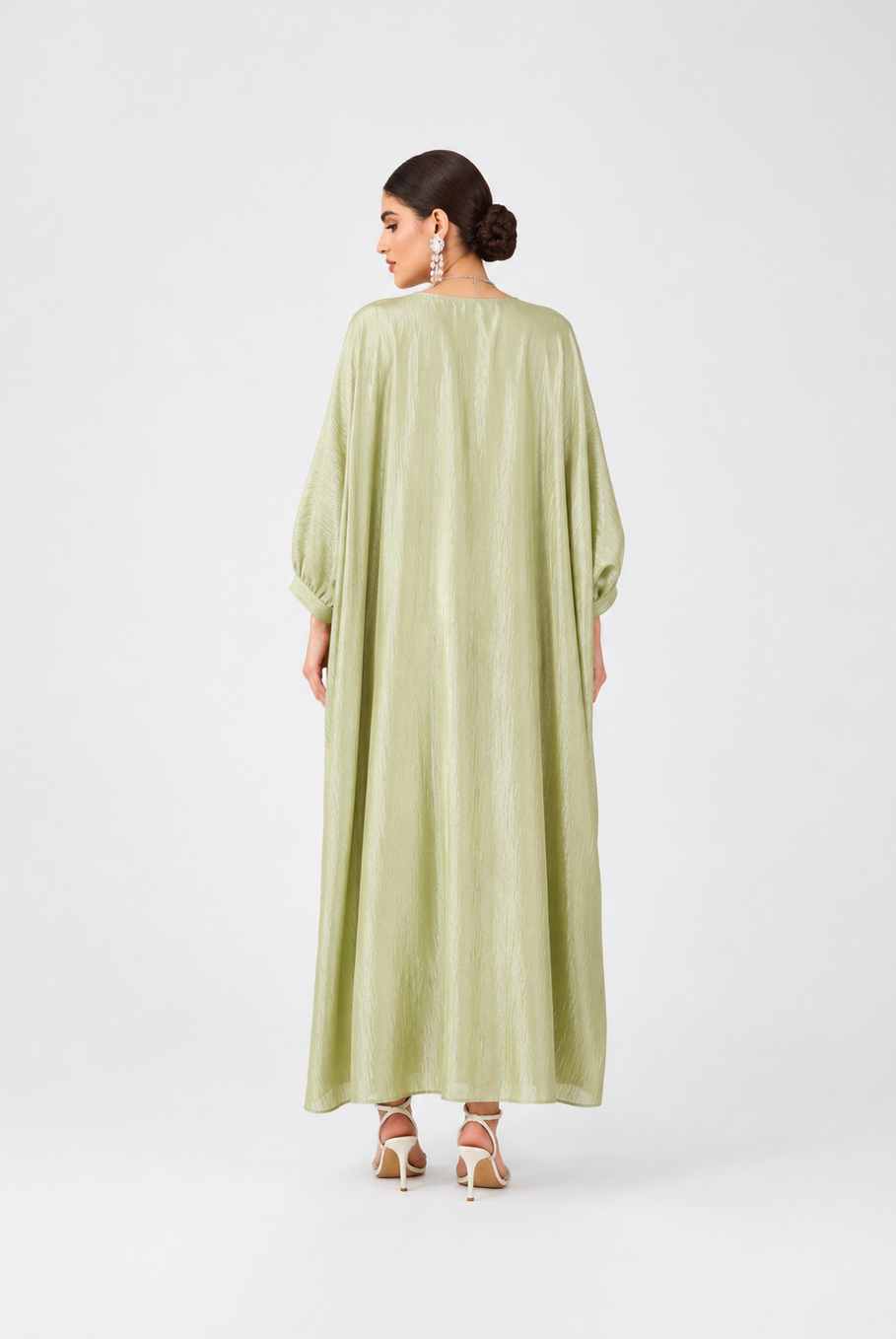 Veyra Pearl Textured Kaftan JILBAYA