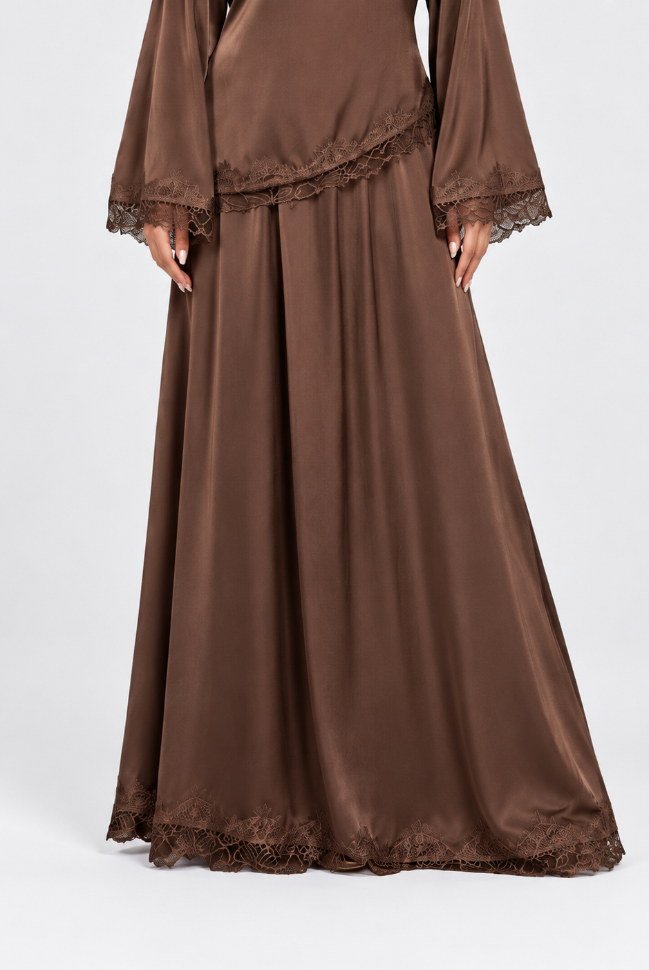 Noura Satin Lace Co-Ord Set JILBAYA
