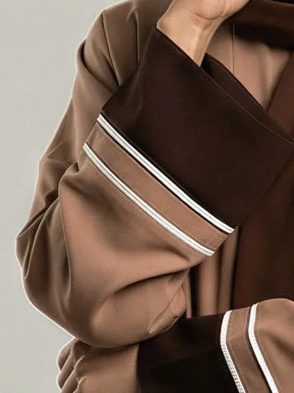 Loose Fit Abaya with Elegant Detail JILBAYA