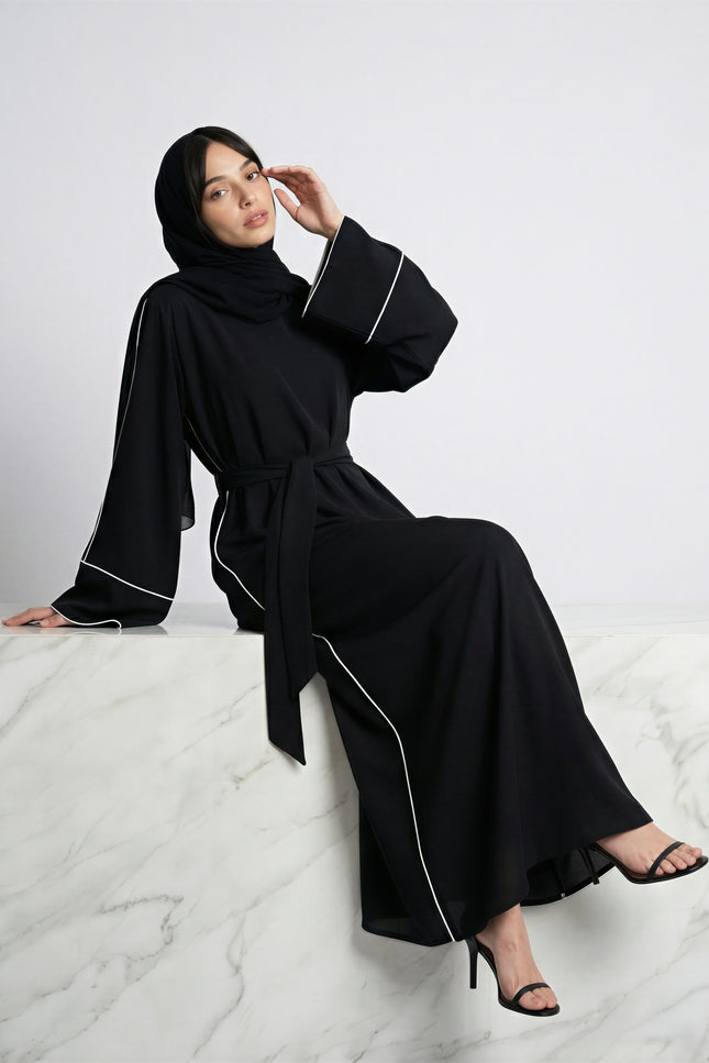 Silk Velvet Contrast Line Abaya JILBAYA